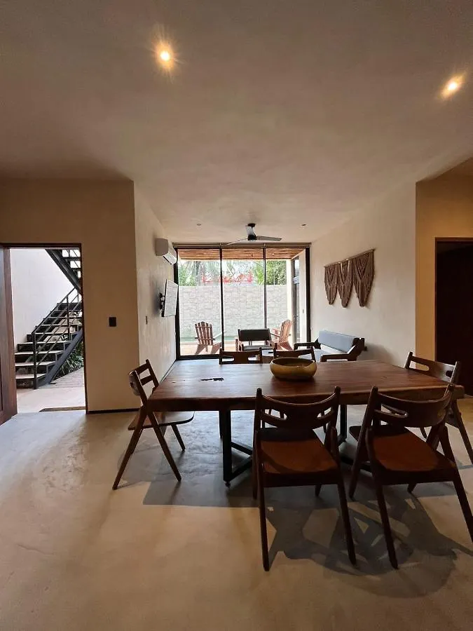 La Veleta Luxury Condos トゥルム