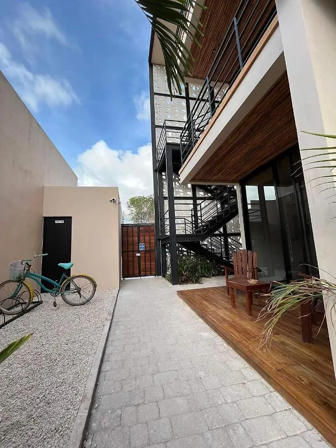 La Veleta Luxury Condos トゥルム